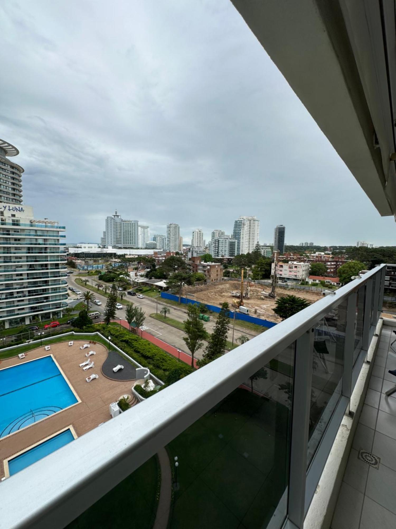 Hermoso apartamento, Torre de categoría Long Beach, en la mejor ubicación de Punta del Este Exterior foto